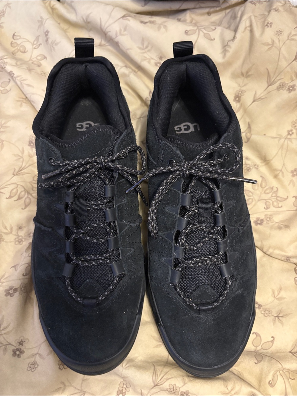 UGG CapTrail Low Sneaker